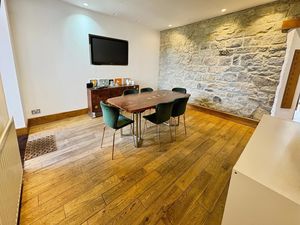 Photo 15- click for photo gallery